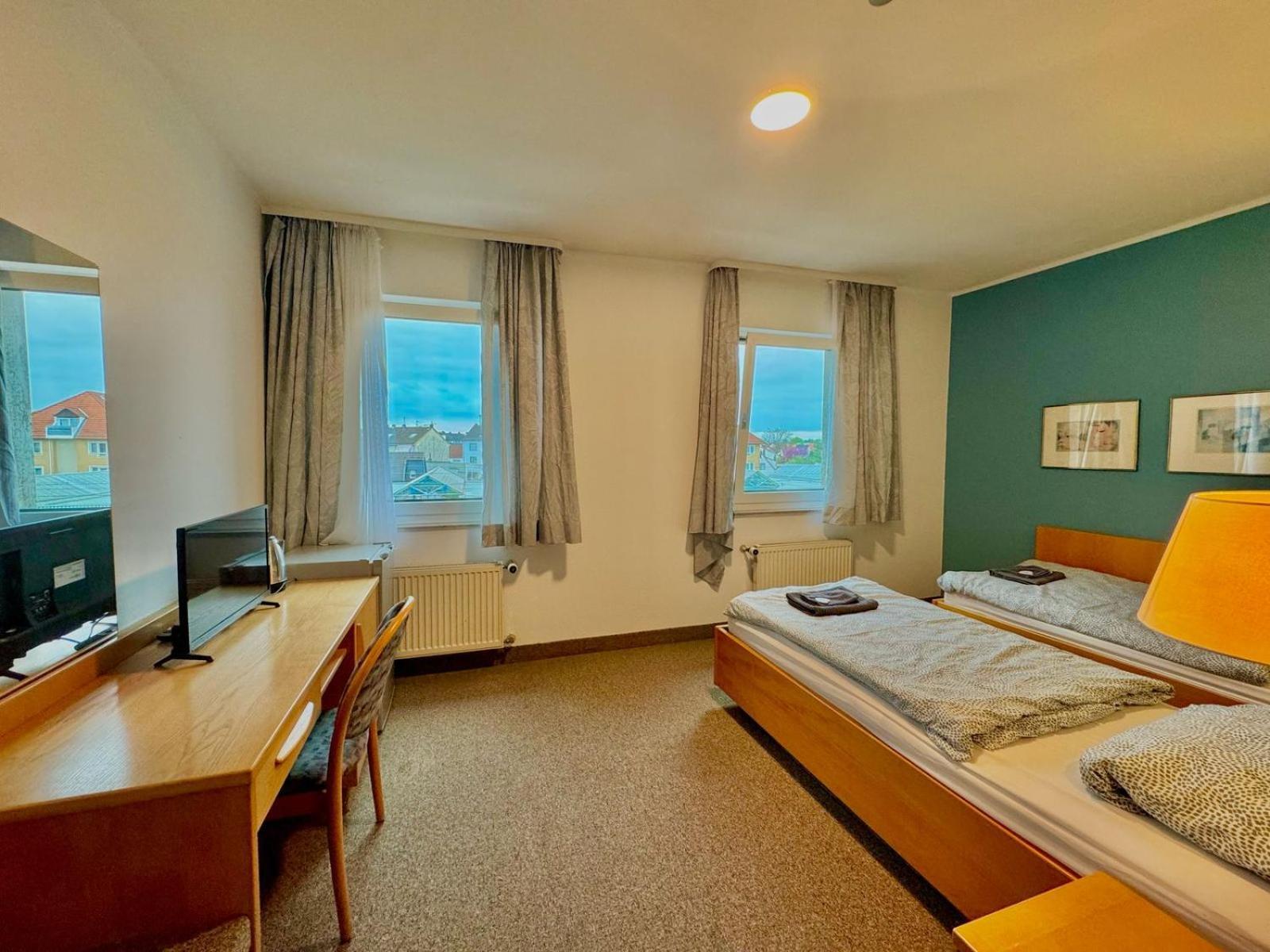 Ar Airport Hotel Ruesselsheim Exterior photo